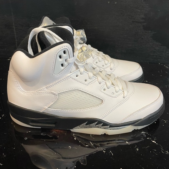 jordan sneakers snipes